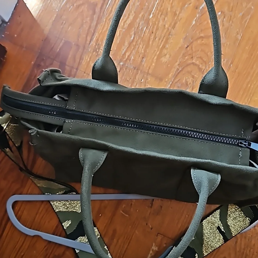 BAG - Picture 6 of 8